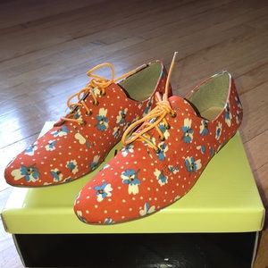 Floral printed loafers from Liliana